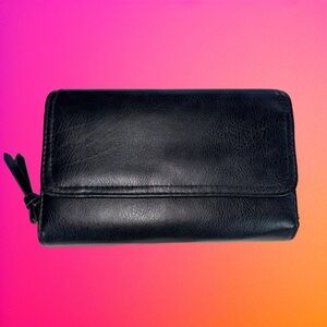 Safe Keeper Faux Leather Women’s Black Zip Wallet Buttery Soft RFID 7.5x4.5